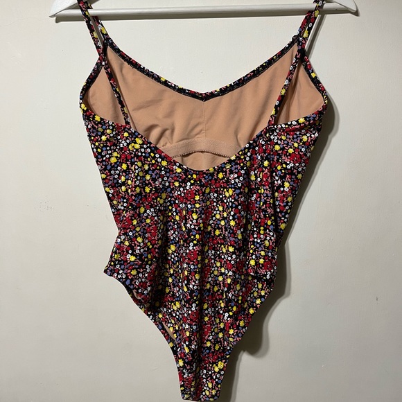 J Crew One piece Swimsuit - Picture 4 of 7